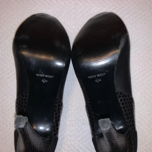 Nine West Black Heels, Size 8.5M - Picture 6 of 7